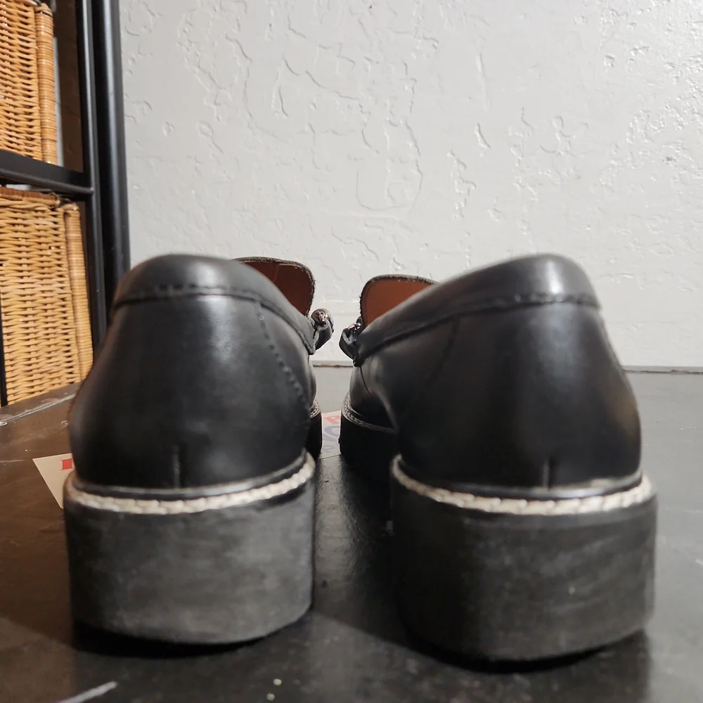 Sarto Size 7 By Franco Sarto Domina Leather Loafer